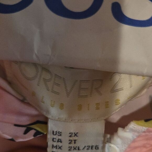 Forever 21 Pink Hoodie with Fun Print - Picture 4 of 4